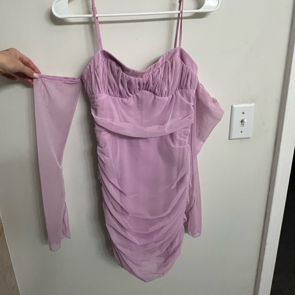 Oh Polly Honor Off The Shoulder Mini Dress in pink. - Picture 4 of 10